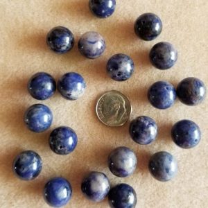 3381 small sodalite balls
