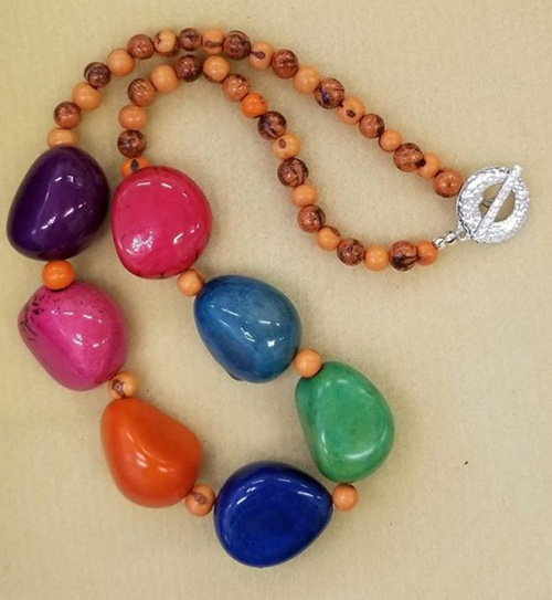 colorful-necklace-2